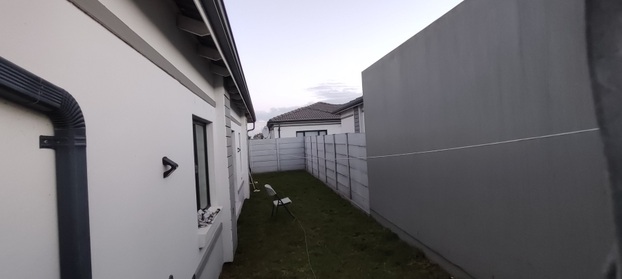3 Bedroom Property for Sale in Parklands Western Cape